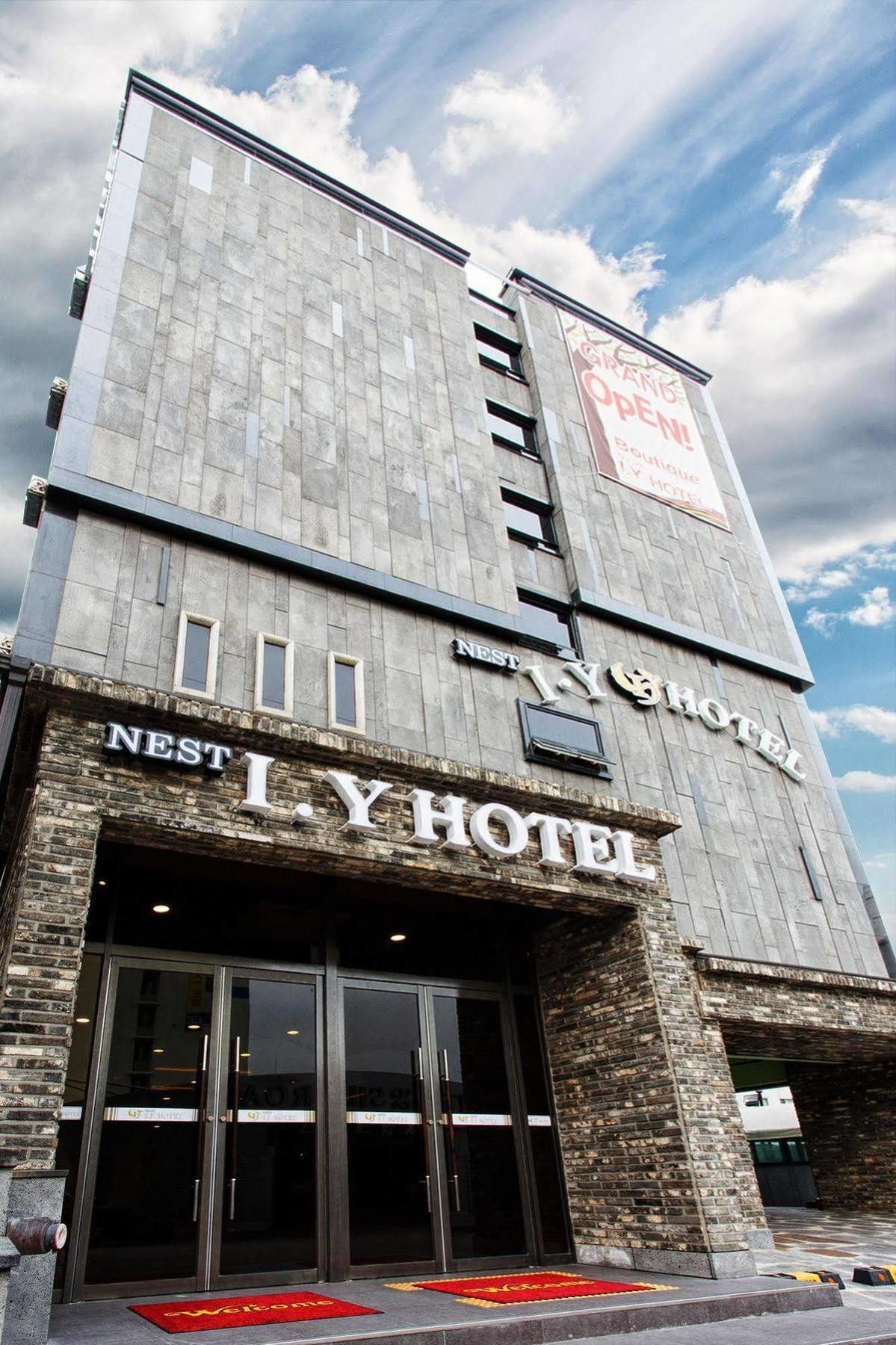 סוואן I.Y Hotel מראה חיצוני תמונה