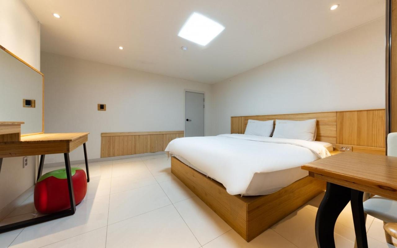סוואן I.Y Hotel מראה חיצוני תמונה