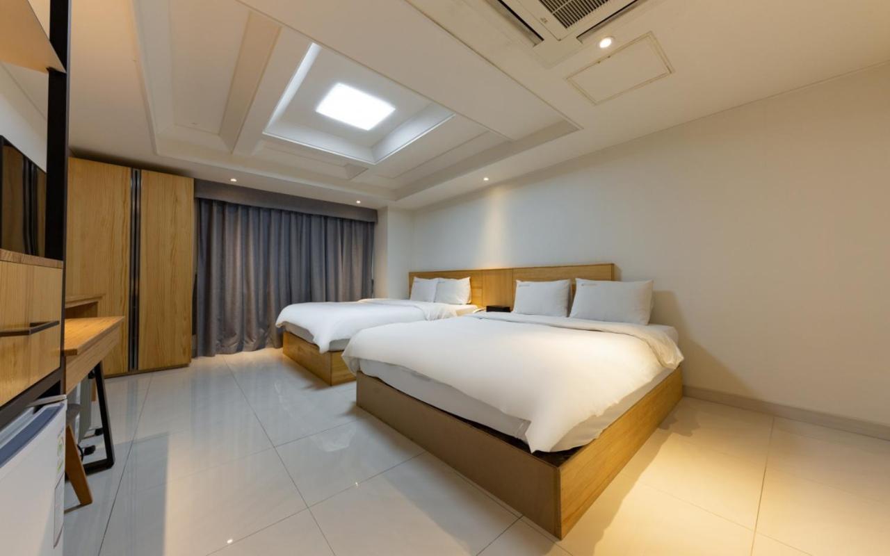 סוואן I.Y Hotel מראה חיצוני תמונה